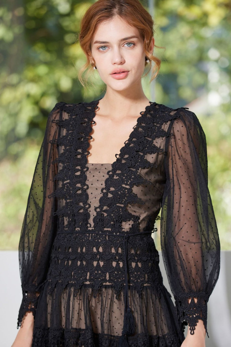 Sexy V-neck high slit lace dress