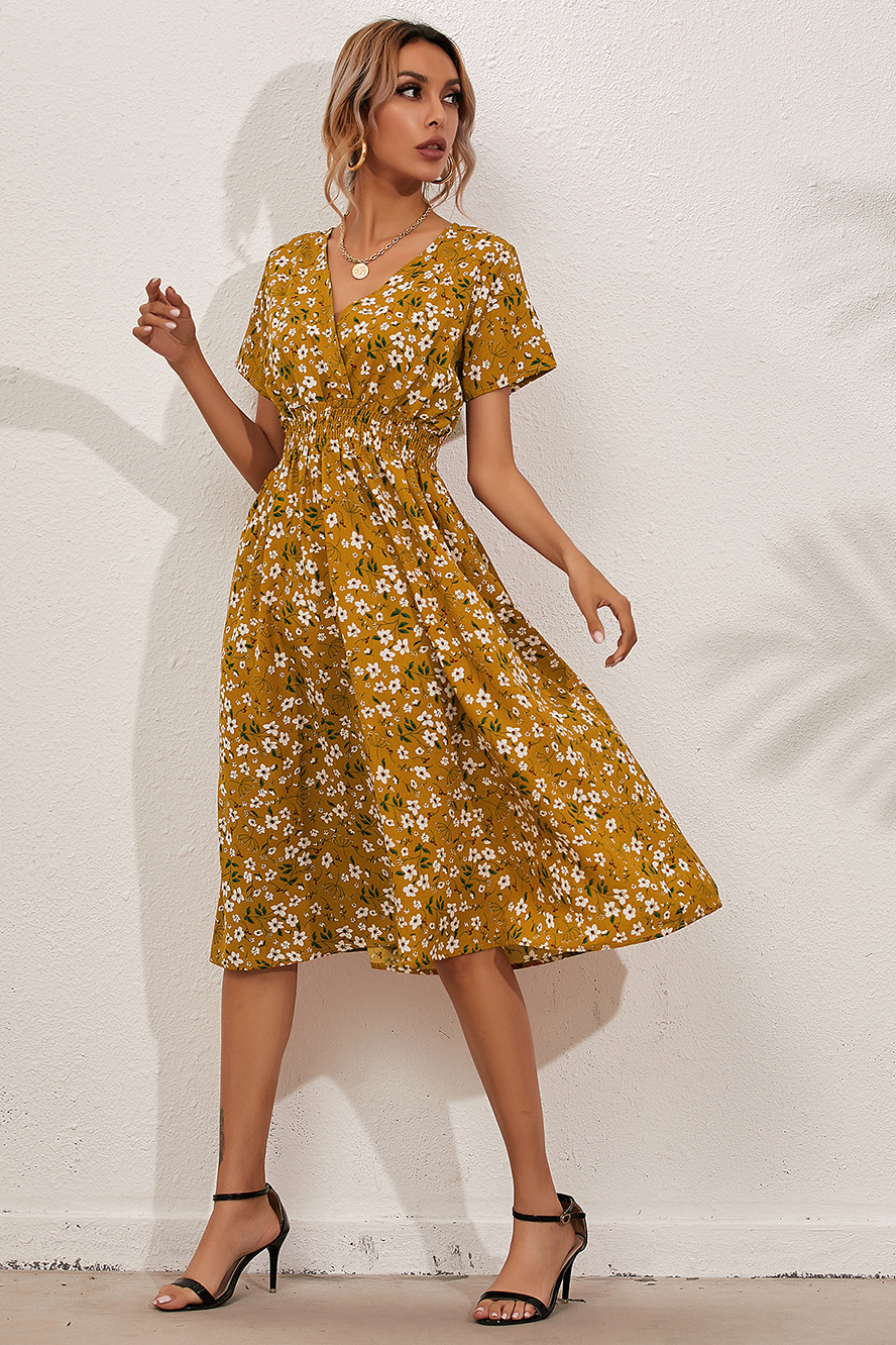 Small floral print short sleeve dress