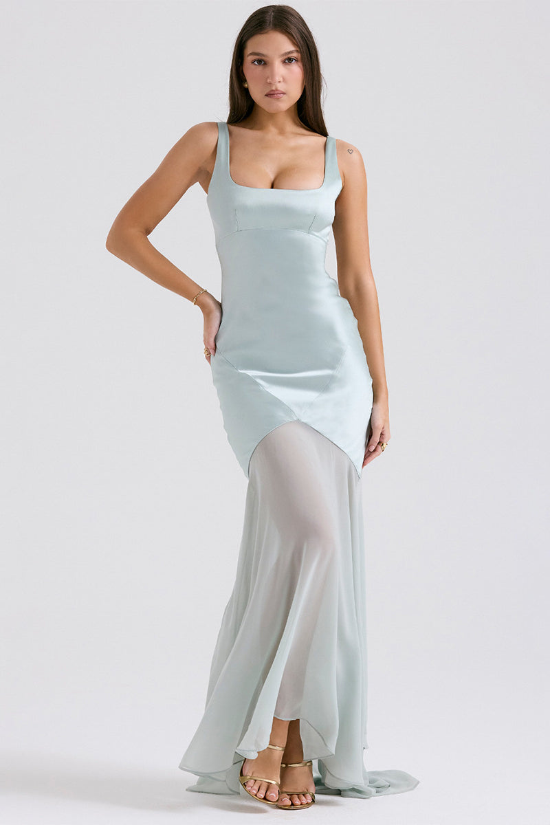 Spliced sling hip-hugging sculpted dress