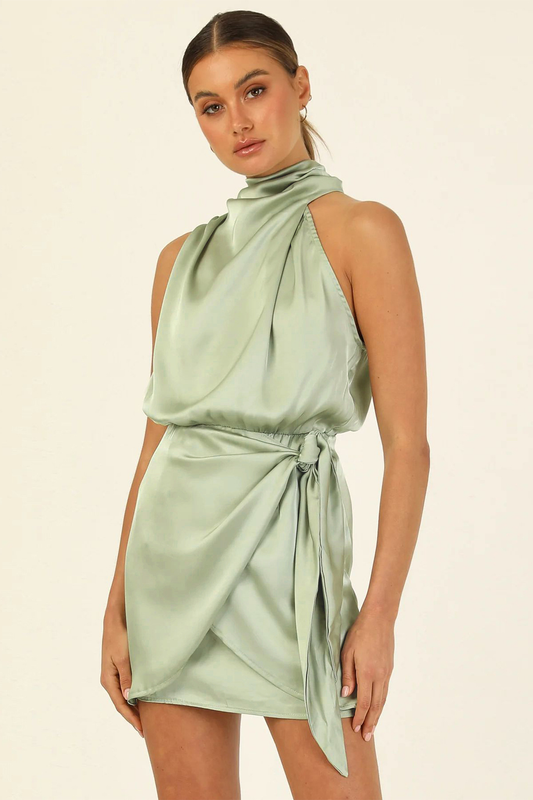 Fashionable new halterneck satin strap slim dress