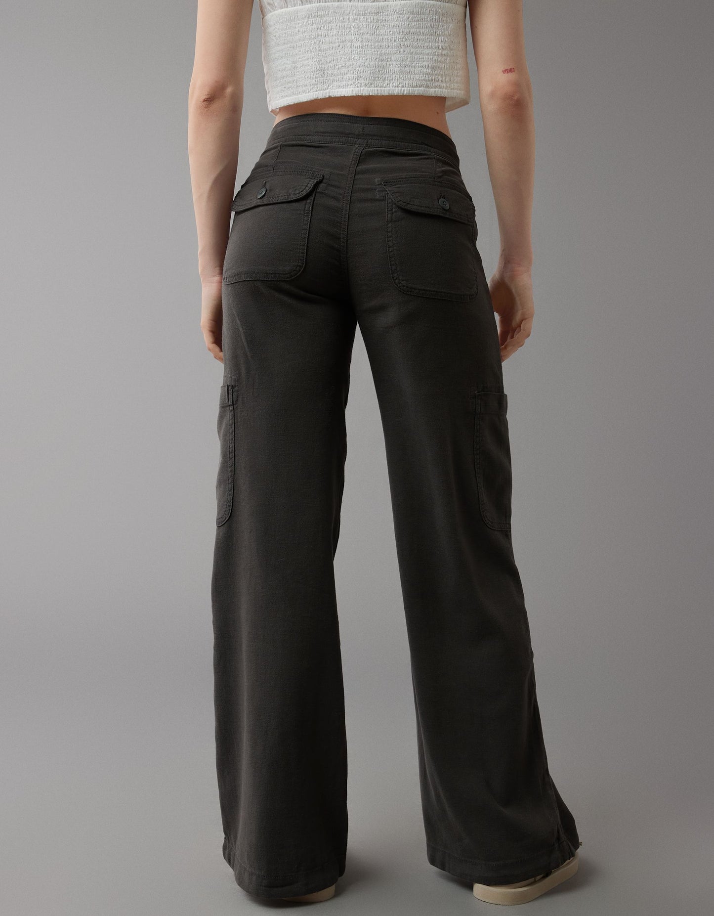 Linen-Blend Wide-Leg Cargo Pant