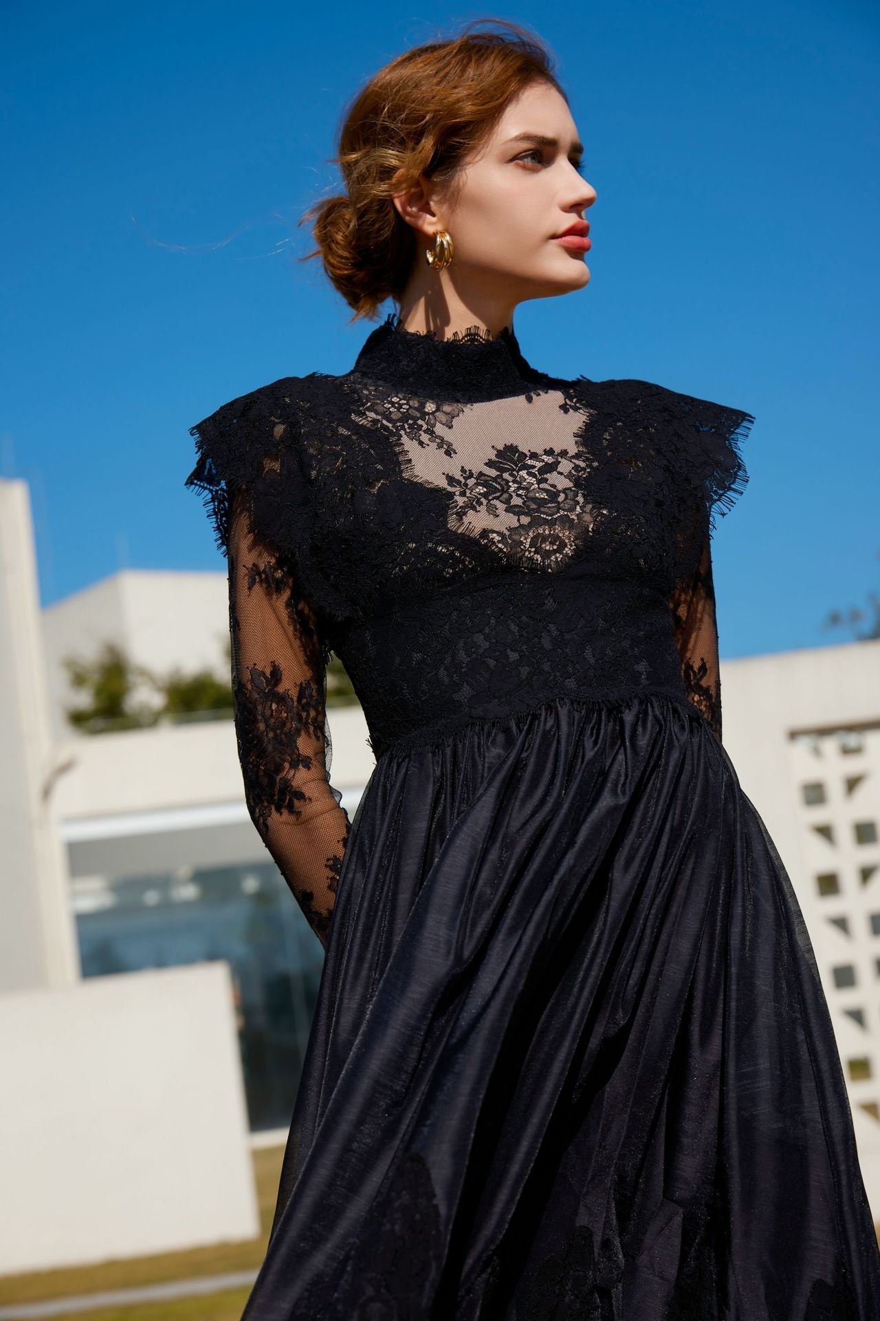 Sisakphoto™-Long-sleeved lace mid-neck patchwork evening gown