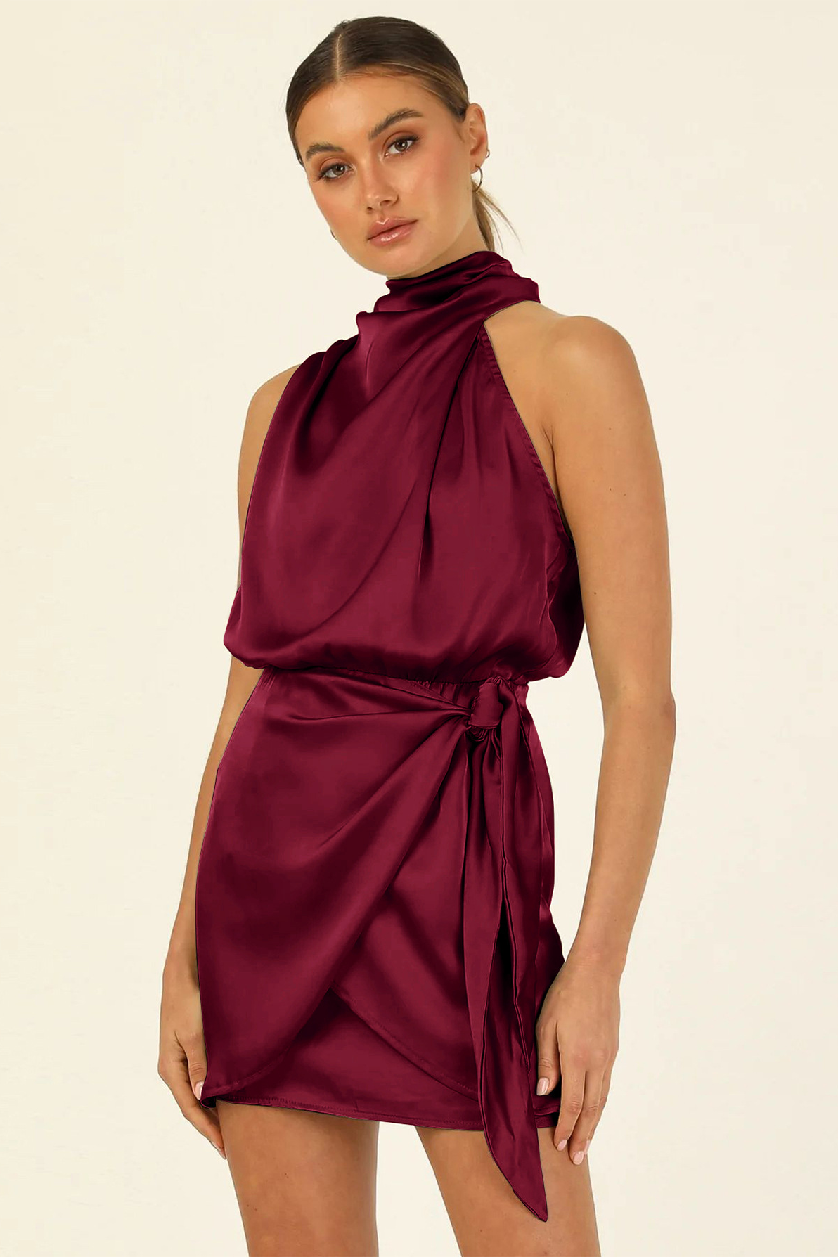 Fashionable new halterneck satin strap slim dress